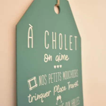 Particulier Le Tremolieres 度假居