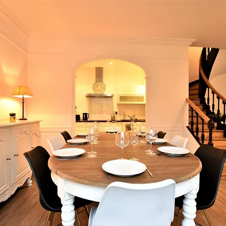 Particulier Le Tremolieres 度假居 *